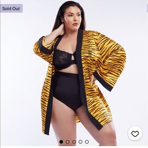 Savage Fenty Robe